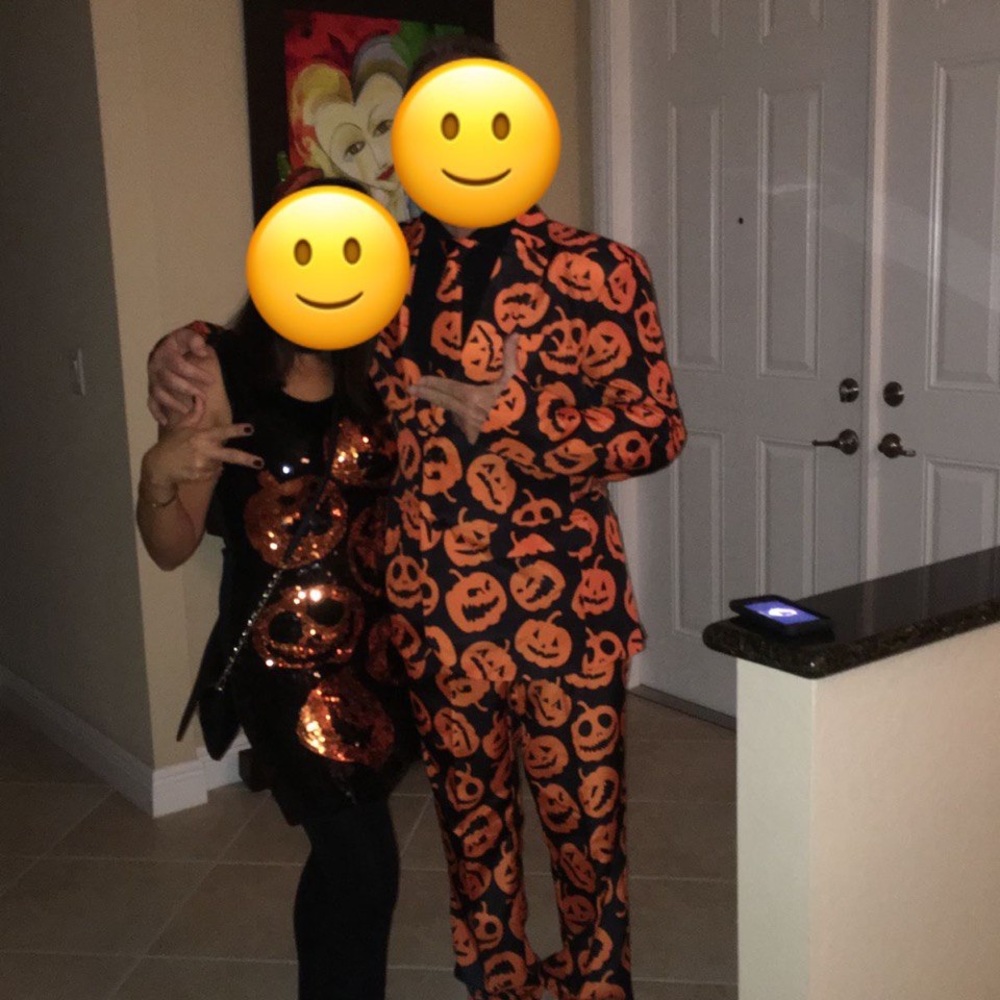 Size M, worn once, perfect condition. Make me an offer.